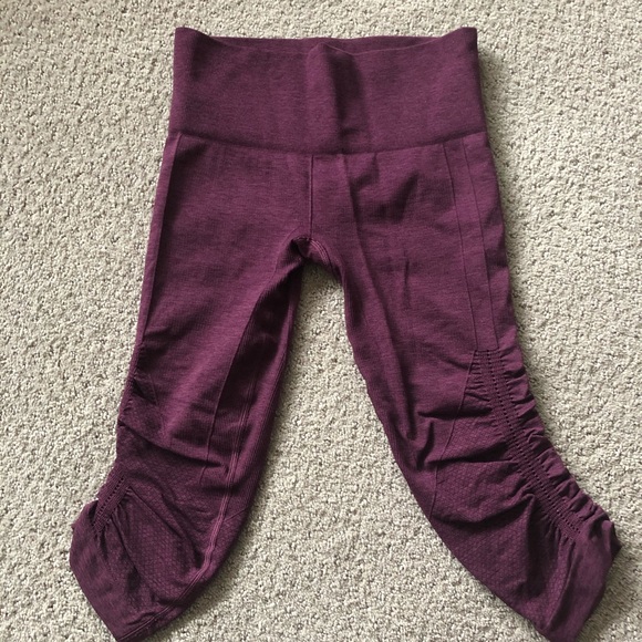 lululemon athletica Pants - Lululemon capris. Size 2